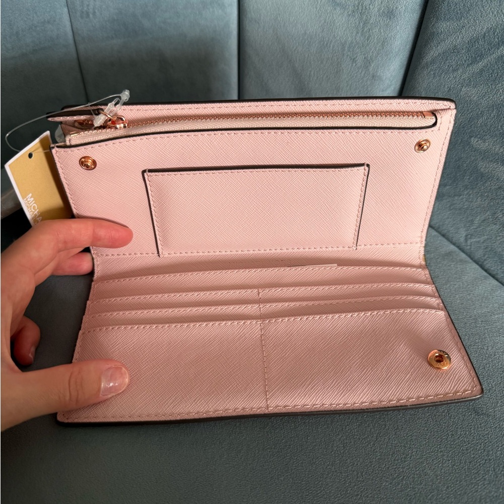 Michael Kors Pink Wallet Sleek Minimalist Design - Picture 7 of 9
